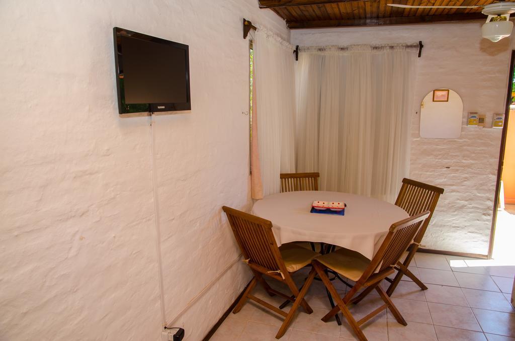 Hotel Del Pasaje Termas del Daymán Habitación foto